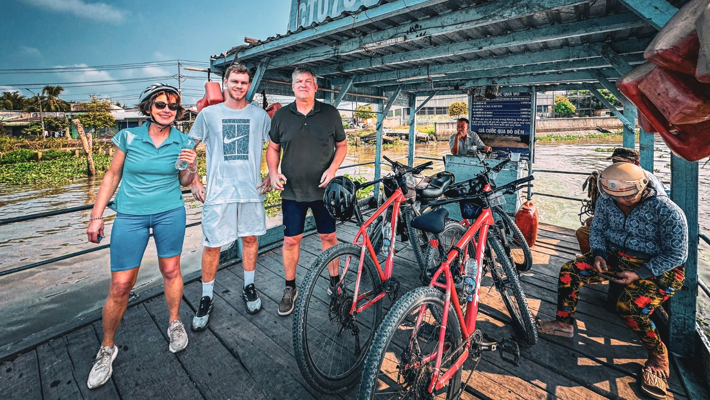 vietnam-hoian-cycling