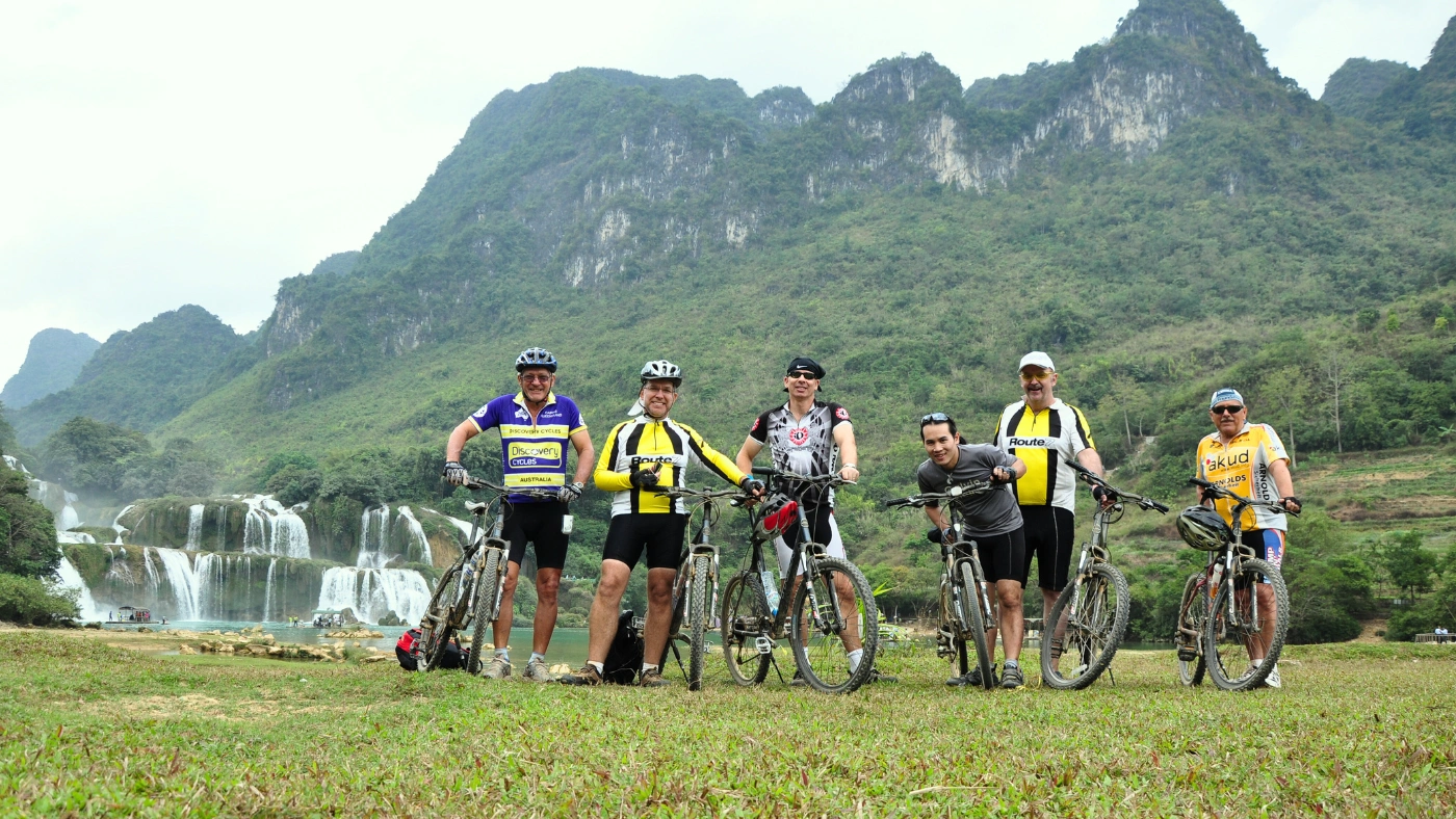vietnam-cao-bang-cycling