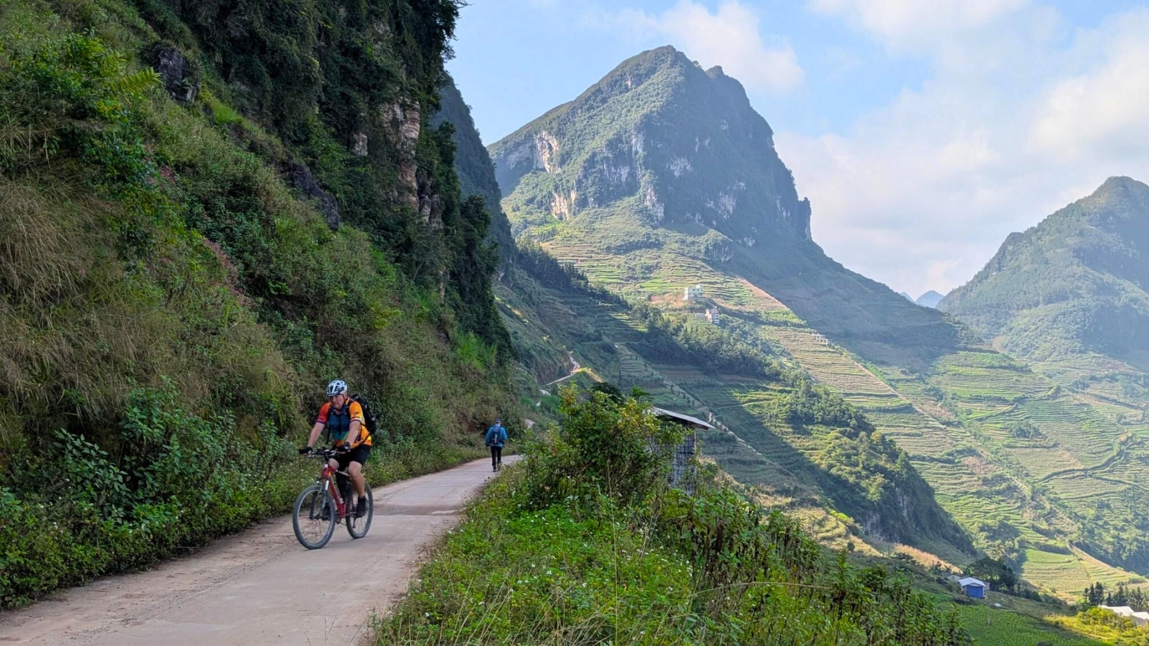 vietnam-ha-giang-dong-van-loop-cycling